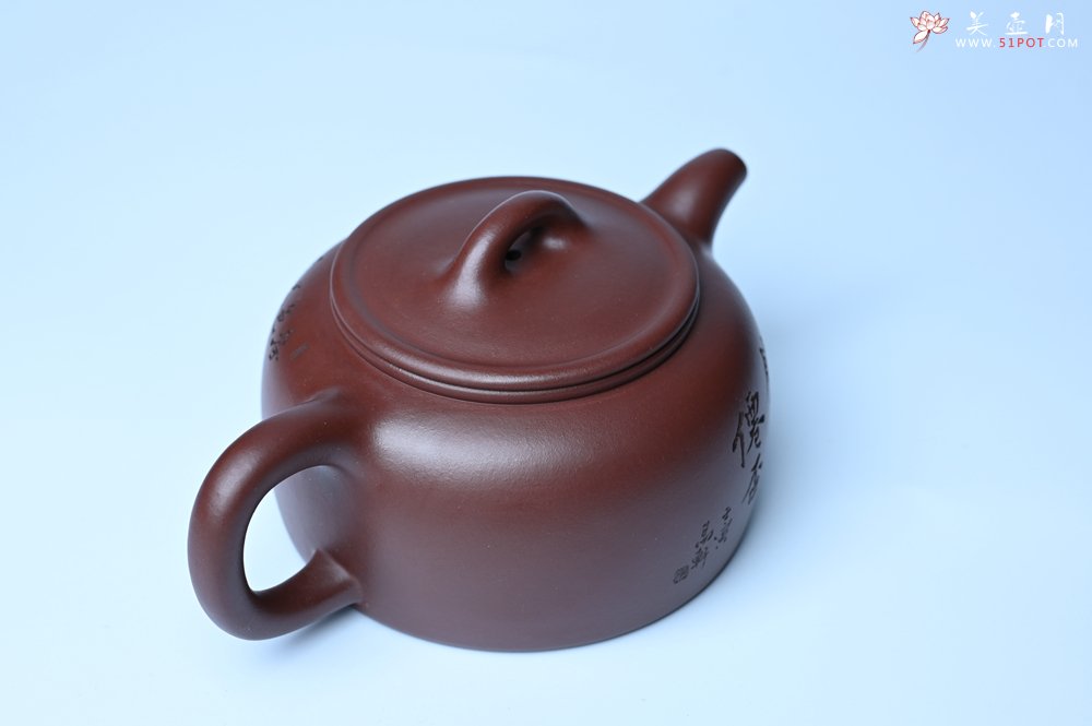 紫砂壶图片：潜力股周小培老师 4号井深井红皮龙 全手工过桥井栏壶 装饰人物特文气 - 宜兴紫砂壶网