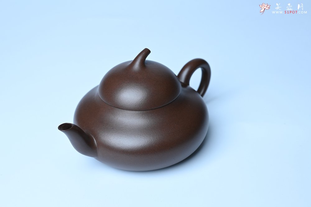 紫砂壶图片：美壶特惠 特好老紫泥茄段梨形壶 茶人醉爱 - 宜兴紫砂壶网