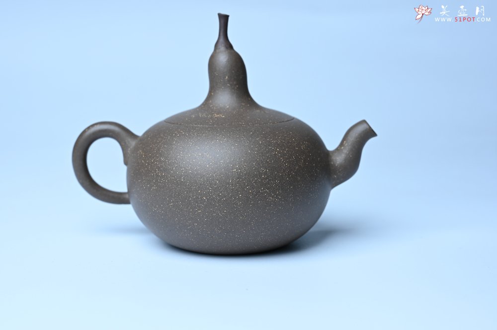 紫砂壶图片：美壶特惠 精致青段大肚茄子壶 茶人醉爱 - 宜兴紫砂壶网