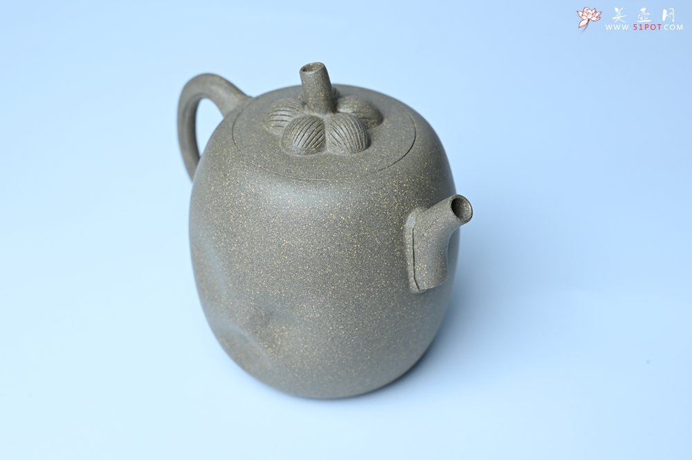 紫砂壶图片：美壶特惠 精致薄胎青段泥瓜菱壶 质量仅84g 茶人醉爱 - 宜兴紫砂壶网