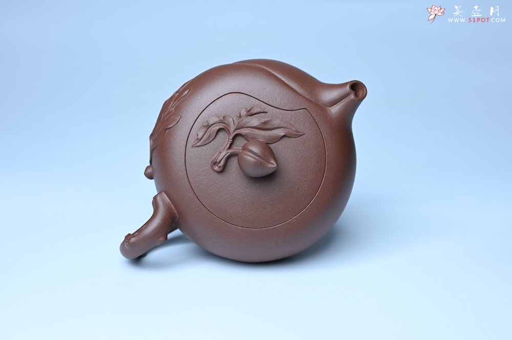 紫砂壶图片：美壶特惠 1993年国工杨军保精致特好紫泥蟠桃壶 - 宜兴紫砂壶网