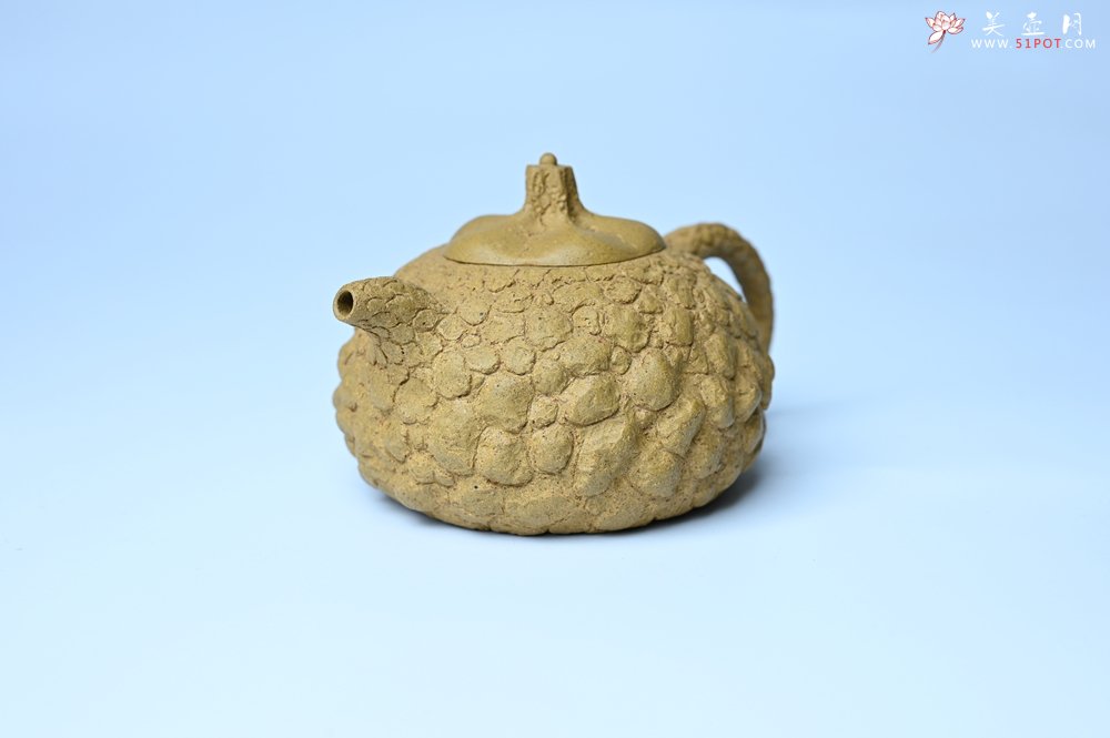 紫砂壶图片：美壶特惠 全手工黄段供春 肌理有老树瘿的感觉 灰常赞 - 宜兴紫砂壶网