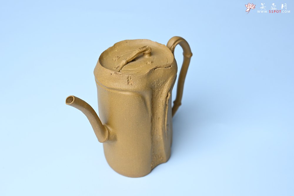 紫砂壶图片：美壶特惠 黄金段泥全手工君竹壶 茶人醉爱 - 宜兴紫砂壶网