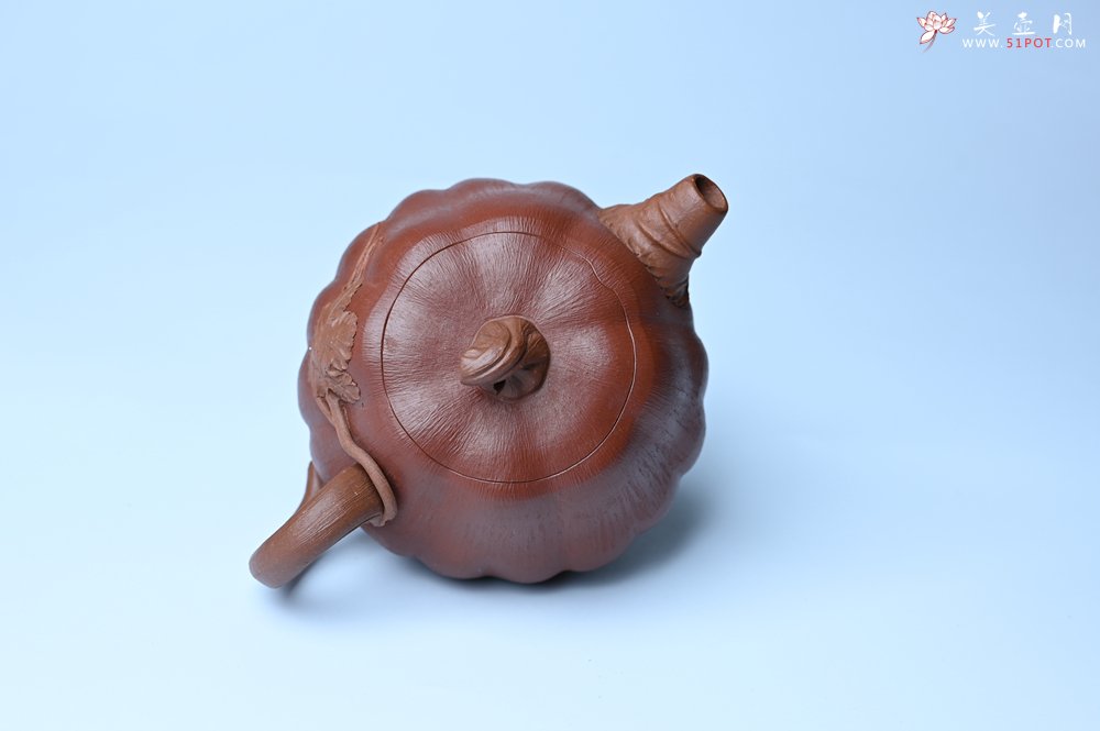 紫砂壶图片：美壶福利特惠 美壶专属定制 精致好料南瓜紫砂壶  肌理丰富生动 - 宜兴紫砂壶网