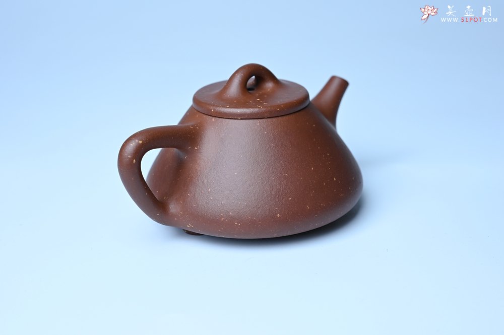 紫砂壶图片：美壶特惠 精致特好紫玉金砂子冶石瓢 做工和泥料不输千元作品 - 宜兴紫砂壶网