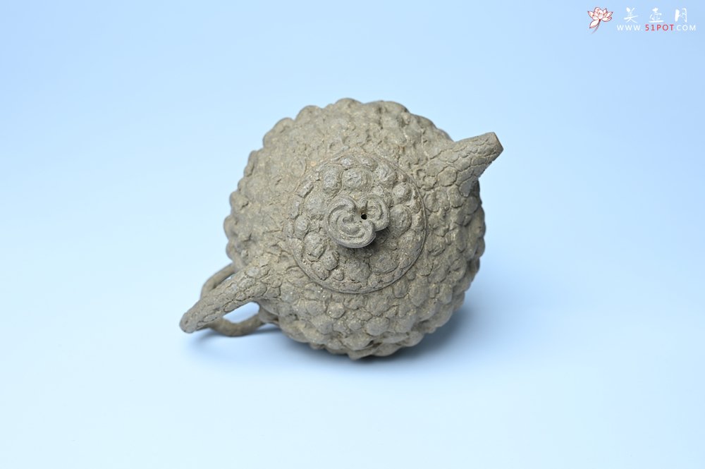 紫砂壶图片：美壶特惠 全手工老青段供春壶 肌理有老树瘿的感觉 灰常赞 - 宜兴紫砂壶网