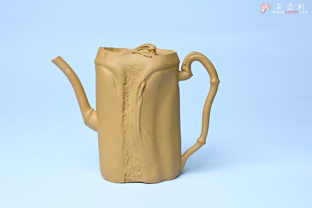 紫砂壶图片：美壶特惠 黄金段泥全手工君竹壶 茶人醉爱 - 宜兴紫砂壶网