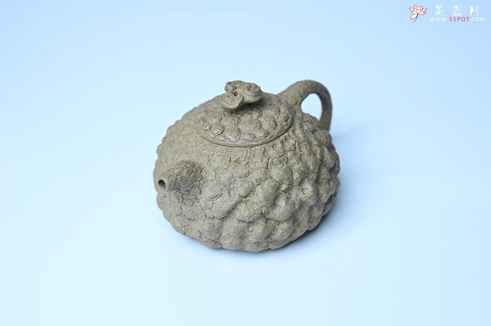 紫砂壶图片：美壶特惠 全手工老青段供春壶 肌理有老树瘿的感觉 灰常赞 - 宜兴紫砂壶网