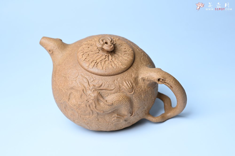紫砂壶图片：潜力股赵老师实力演绎全手工老黄段泥灵芝游龙供春壶 游龙传福 不失为一把好壶 - 宜兴紫砂壶网