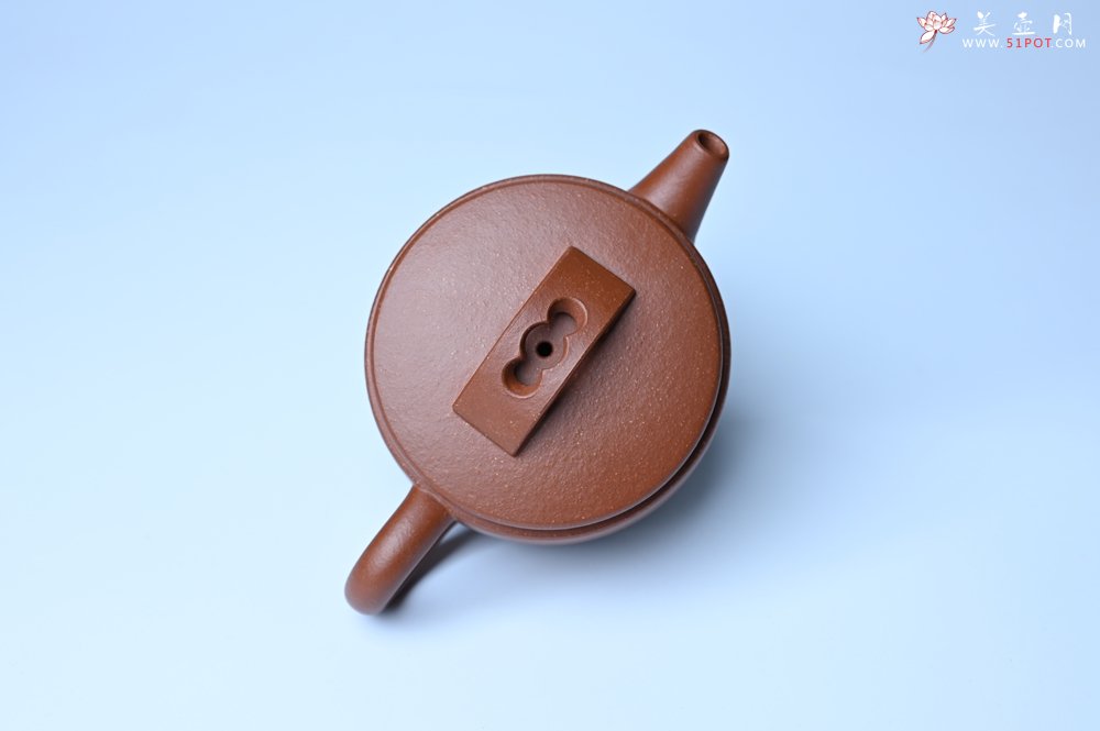 紫砂壶图片：潜力股周小培全手工演绎特好降坡泥汉瓦壶 大口盖 - 宜兴紫砂壶网