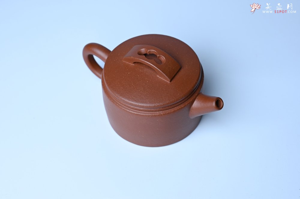 紫砂壶图片：潜力股周小培全手工演绎特好降坡泥汉瓦壶 大口盖 - 宜兴紫砂壶网