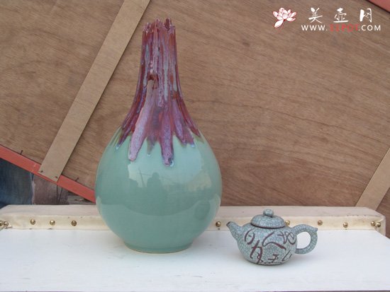 紫砂壶图片：窑变浮瓶 - 宜兴紫砂壶网