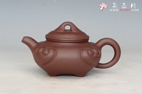 紫砂壶图片：四方如意 2009年11月荣获第十一届中国（国家级）工艺美术大师精品不博览会金奖 - 宜兴紫砂壶网