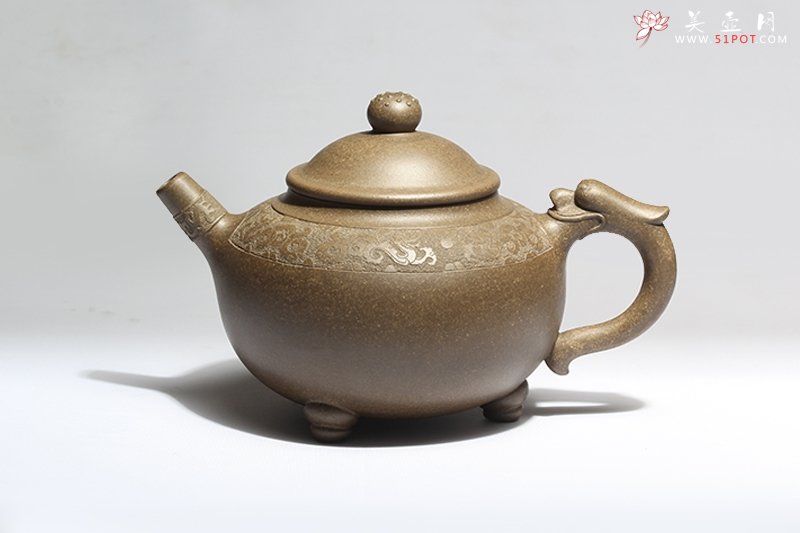 紫砂壶图片：九龙戏珠 - 宜兴紫砂壶网