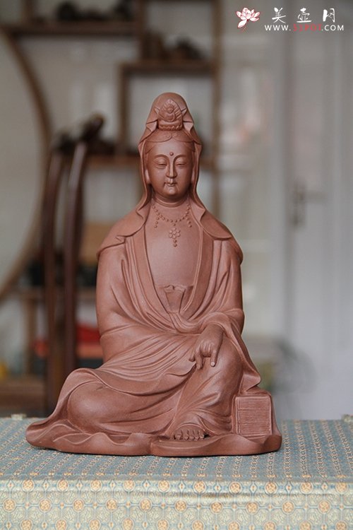 紫砂壶图片：持经观音 - 宜兴紫砂壶网