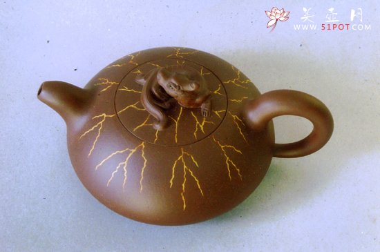 紫砂壶图片：螭龙冰纹壶 - 宜兴紫砂壶网