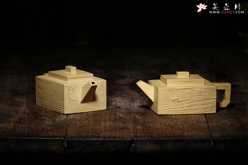 紫砂壶图片：四方木纹壶 - 宜兴紫砂壶网