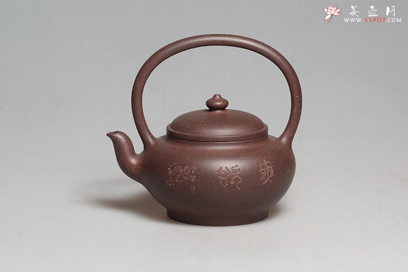 紫砂壶图片：扁灯提梁壶 - 宜兴紫砂壶网