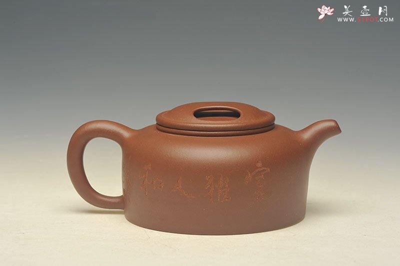 紫砂壶图片：牛盖莲子 - 宜兴紫砂壶网