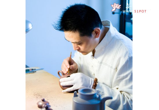 紫砂壶图片：工作照 - 宜兴紫砂壶网