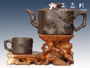 紫砂壶图片：松鼠葡萄套壶 - 宜兴紫砂壶网