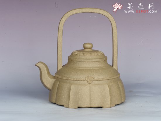 紫砂壶图片：裙花提梁 - 宜兴紫砂壶网