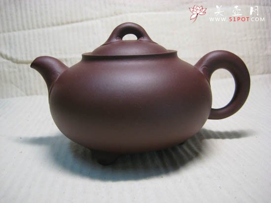 紫砂壶图片：三脚如意 - 宜兴紫砂壶网