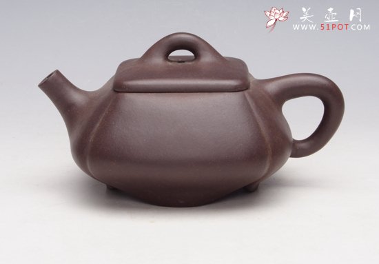 紫砂壶图片：四方飘底 - 宜兴紫砂壶网