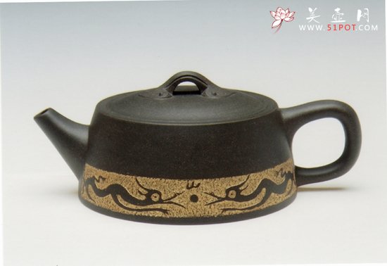 紫砂壶图片：双龙戏珠 - 宜兴紫砂壶网