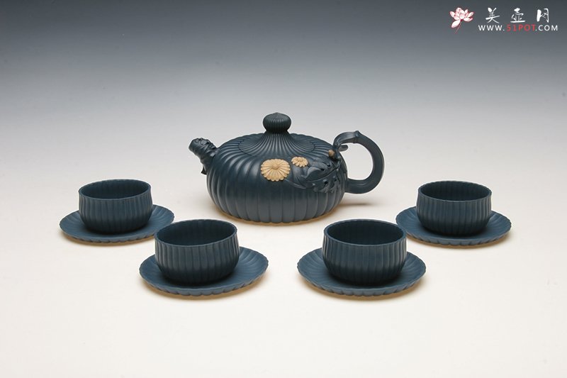 紫砂壶图片：三十六节菊花套具 - 宜兴紫砂壶网