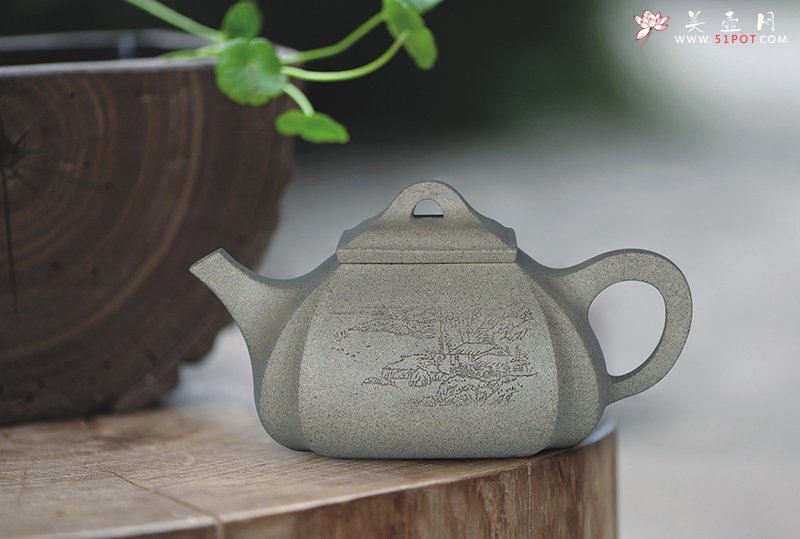 紫砂壶图片：四方抽角 - 宜兴紫砂壶网