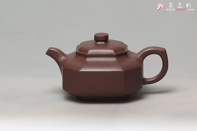 紫砂壶图片：扁八方 - 宜兴紫砂壶网