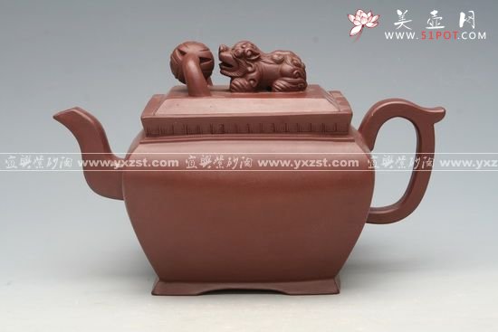 紫砂壶图片：狮戏绣球 - 宜兴紫砂壶网