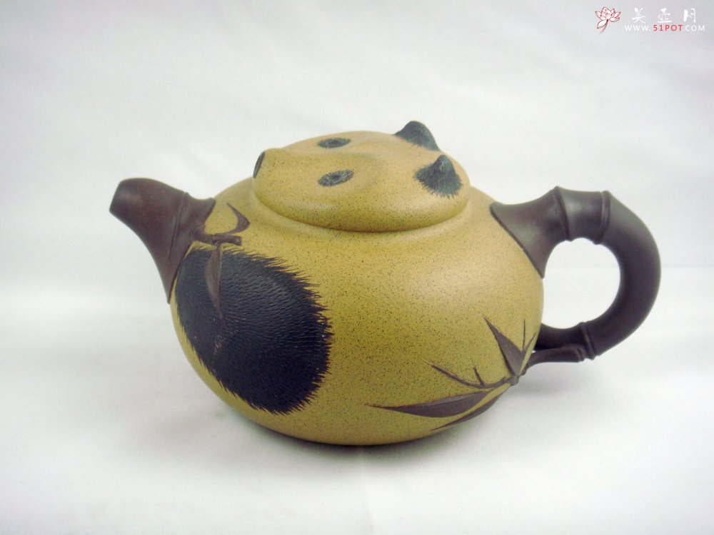 紫砂壶图片：熊猫壶(团泥)300CC - 宜兴紫砂壶网