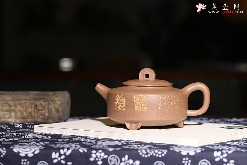 紫砂壶图片：纳福迎祥 - 宜兴紫砂壶网