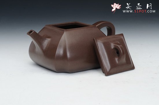 紫砂壶图片：四方抽角 (4) - 宜兴紫砂壶网