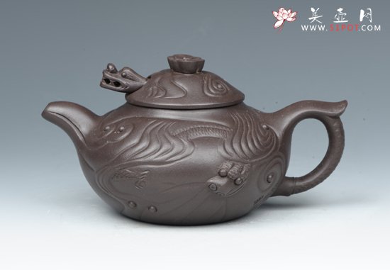 紫砂壶图片：鱼化龙仿古壶2 - 宜兴紫砂壶网