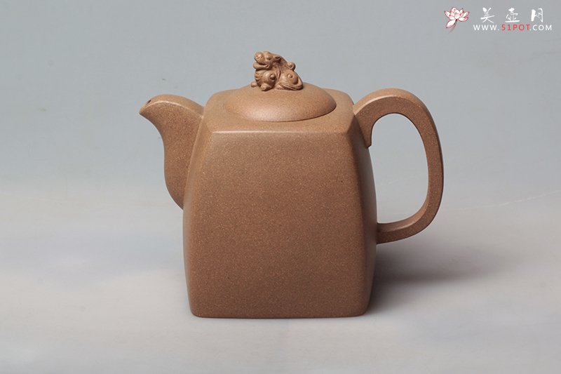 紫砂壶图片：四方祥瑞 - 宜兴紫砂壶网