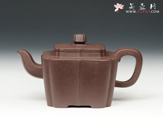 紫砂壶图片：四方抽角特魁 - 宜兴紫砂壶网