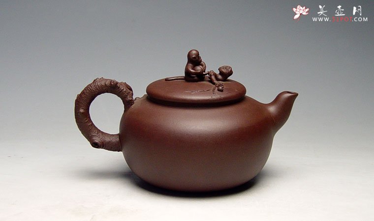 紫砂壶图片：金猴献寿壶 - 宜兴紫砂壶网