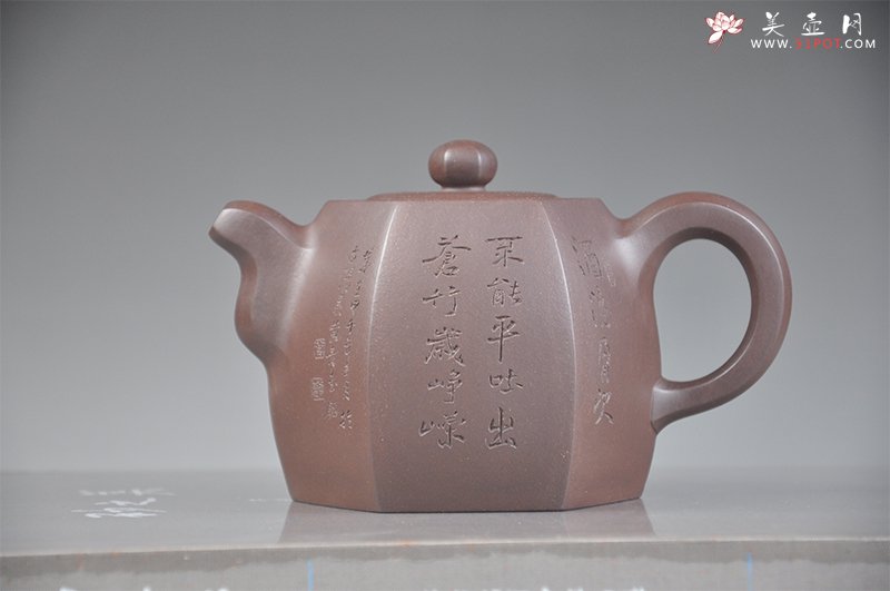 紫砂壶图片：六方壶 - 宜兴紫砂壶网