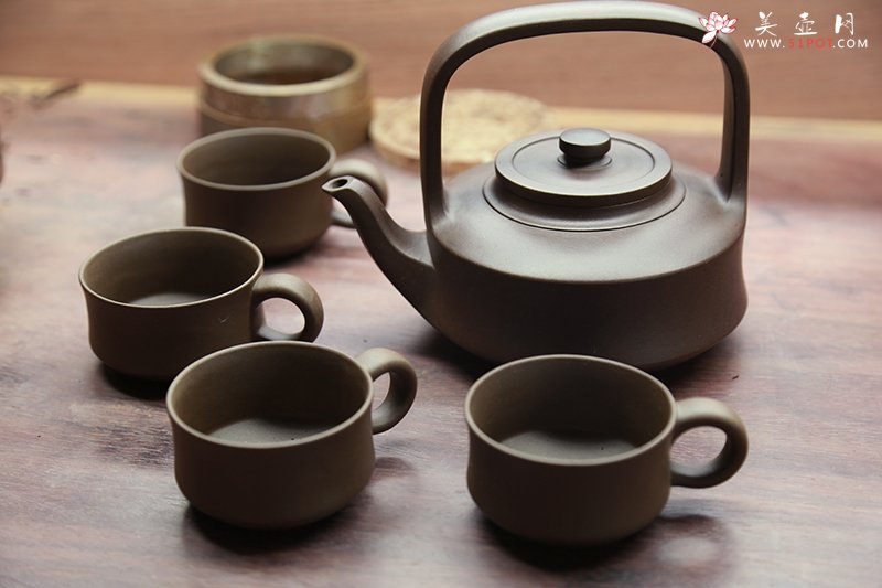 紫砂壶图片：题壁套组 - 宜兴紫砂壶网