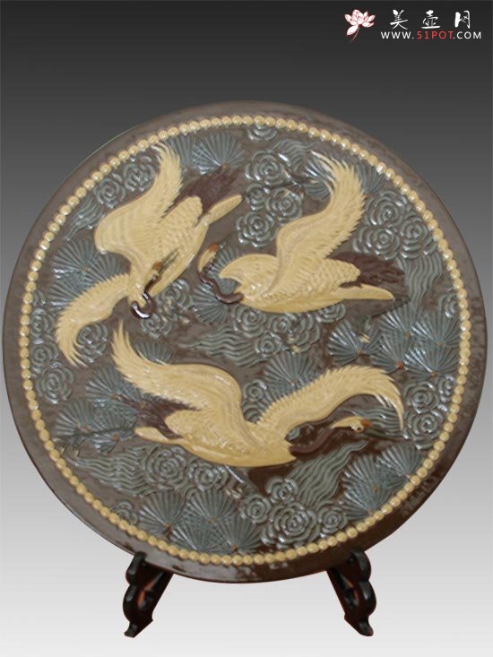 紫砂壶图片：松鹤长青 - 宜兴紫砂壶网