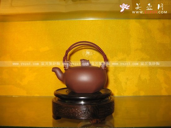 紫砂壶图片：提梁圆珠 - 宜兴紫砂壶网