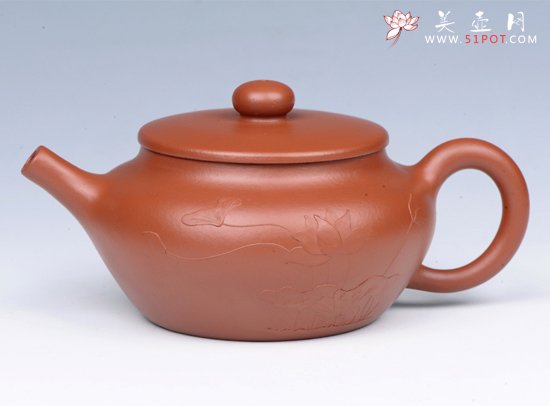 紫砂壶图片：手工泥绘秋荷莲子 - 宜兴紫砂壶网