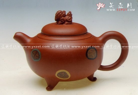 紫砂壶图片：三脚狮 - 宜兴紫砂壶网