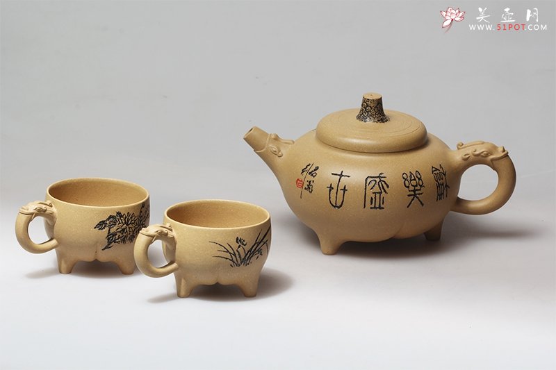 紫砂壶图片：龙鼎套壶 - 宜兴紫砂壶网