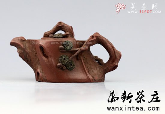 紫砂壶图片：已故高级工艺师邵新和制=[矮松桩壶]I(证书齐全) - 宜兴紫砂壶网