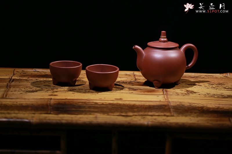 紫砂壶图片：顶天立地茶具 - 宜兴紫砂壶网