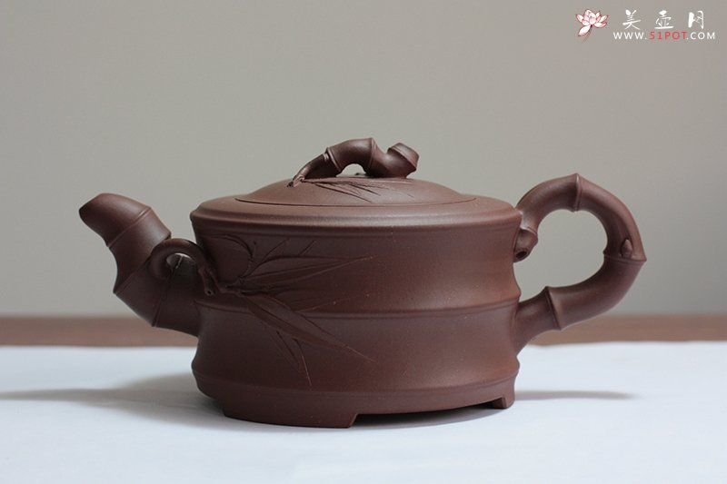 紫砂壶图片：双线竹节 - 宜兴紫砂壶网